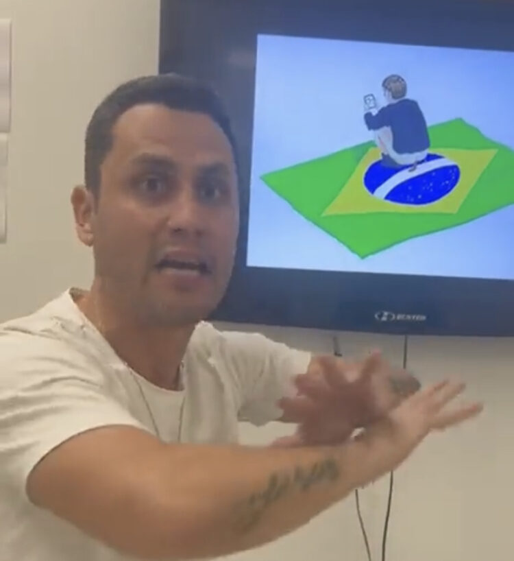 Bolsonaro defecando na bandeira senador mostra exposição patrocinada