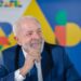Lula diz que país ‘crescerá mais’ este ano e ‘haverá mais dinheiro circulando na mão do povo’