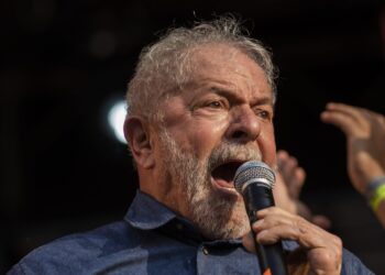 Homem que ameaçou matar Lula é identificado e está com tornozeleira