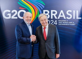 Lula conversa com chefe da ONU sobre mobilização para COP30