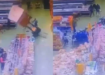 Mulher fica ferida após ser atingida por carga de 1 tonelada de leite condensado em atacado