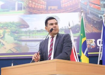 Vereador Igor Andrade (REDE) propõe criação de faixa azul exclusiva para motociclistas em Belém