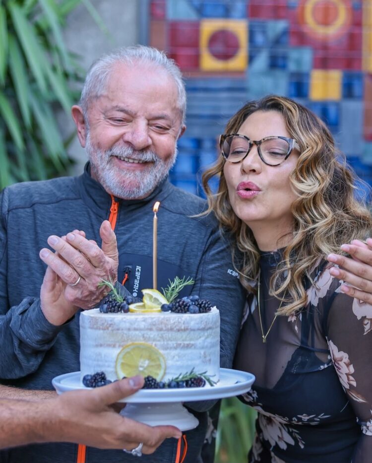 ‘Janja vai fazer o que quiser’, diz Lula sobre críticas à viagem da primeira-dama a Paris