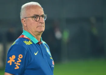 CBF decide demitir Dorival Júnior do comando da seleção brasileira