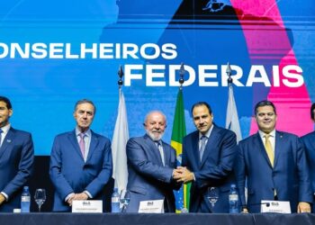 Lula defende regulação das redes sociais e critica ‘colonialismo digital’ das big techs