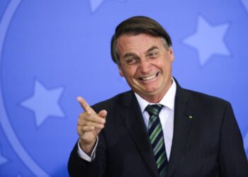 PGR pede arquivamento de investigação de Bolsonaro por suposta fraude em cartão de vacinação