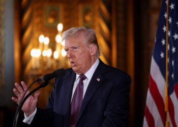 Trump dá ultimato ao Hamas: “Libertem os reféns ou acabou para vocês”