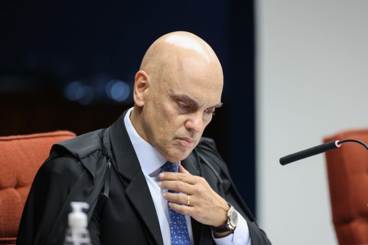 Moraes vota para condenar mais sete réus por participação no 8 de janeiro