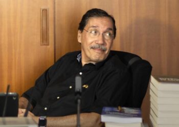 Merval Pereira critica decisões de Alexandre de Moraes e STF ao comentar sobre liberdade de expressão e extradição