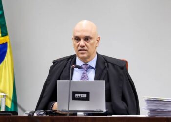 PGR arquiva pedido de investigação contra Moraes em caso de uso de avião FAB