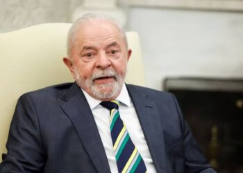 Lula recebe menos parlamentares que Dilma, Temer e Bolsonaro e coloca em risco projeto de 2026