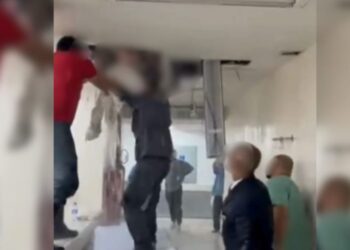 Homem nu em surto invade teto da Santa Casa em SP, e destrói tubulação