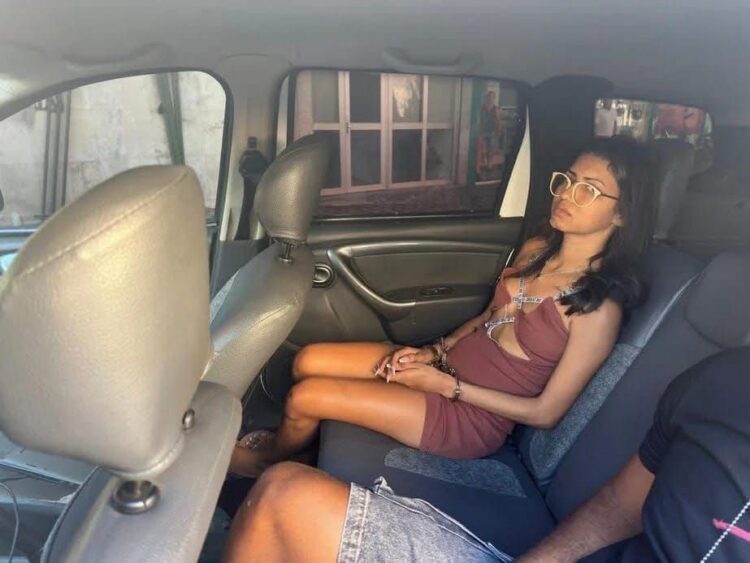 Traficante do Pará que se exibia armada com fuzil em favelas do Rio é presa