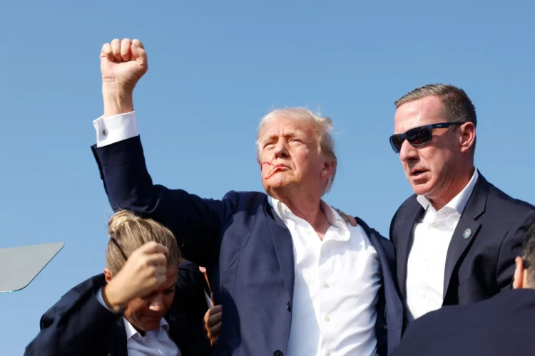 Governo Trump anuncia que pagará US$ 1.000 a imigrantes ilegais que deixarem os EUA por iniciativa própria