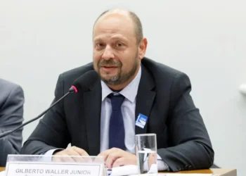 Ressarcimento a aposentados será automático e via benefício, diz presidente do INSS