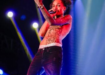 Show de Oruam termina em tiros e banho de sangue com dois mortos