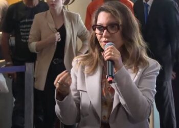 Janja cria constrangimento em encontro de Lula com Xi Jinping ao falar de TikTok