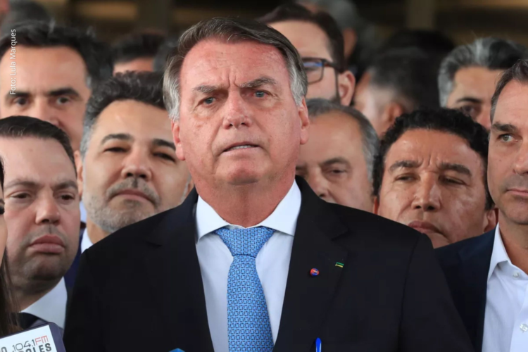 Bolsonaro diz que não deixará o Brasil caso seja condenado: ‘Vou morrer na cadeia’