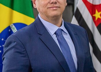 Tarcísio levanta bandeira social com ações integradas contra pobreza