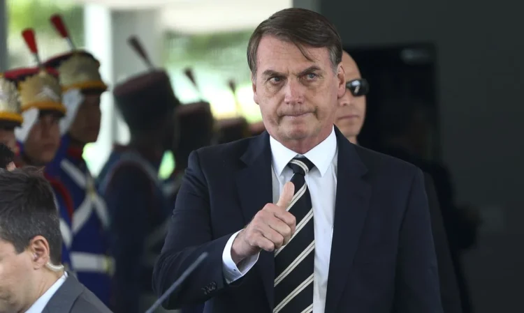 PF marca depoimento de Bolsonaro sobre Eduardo nos EUA para 5 de junho