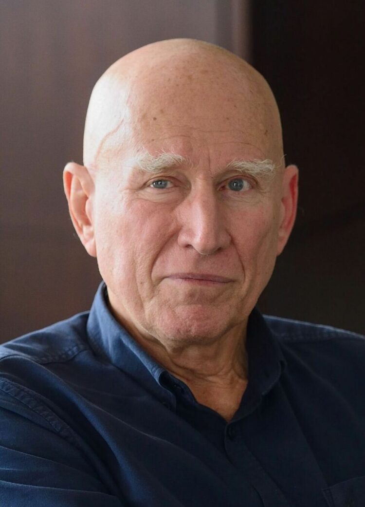 Morre o fotógrafo brasileiro Sebastião Salgado, aos 81 anos