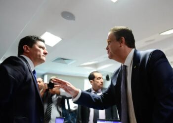 Ministro da Previdência discute com Sergio Moro em audiência sobre INSS