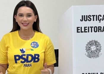 Priscila Cordeiro, do PSDB, é flagrada recebendo dinheiro que seria de suposto esquema do Governo