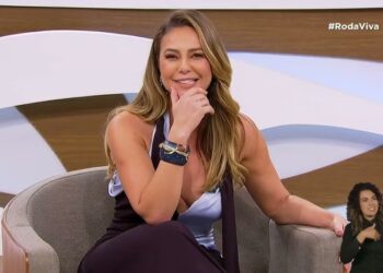 Paolla Oliveira defende aborto no ‘Roda Viva’: ‘É uma escolha da mulher’