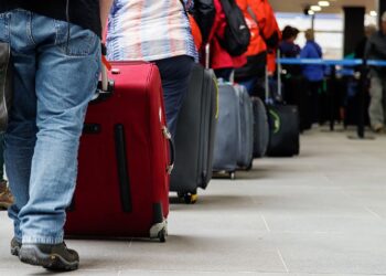 Brasil foi o sexto país que mais perdeu pessoas com mais de US$ 1 milhão de patrimônio em 2024