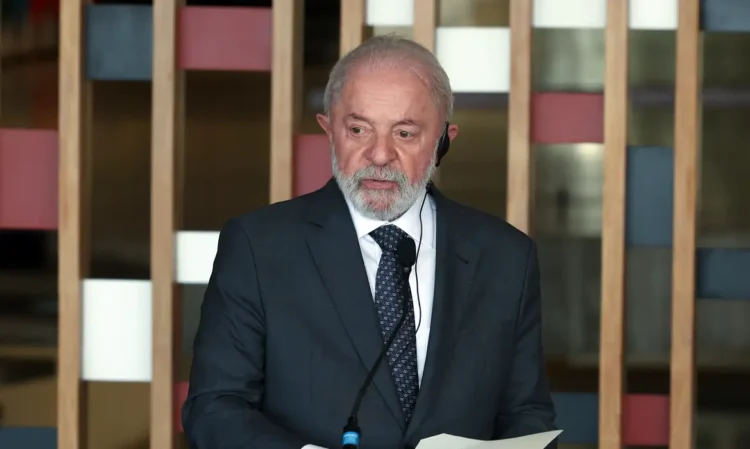 No G7, Lula diz que “vácuo de liderança” agrava quadro de guerras