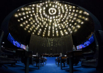 Congresso define que idade não pode reduzir a pena de acusado por estupro