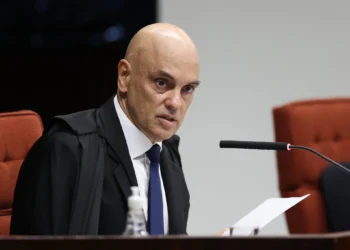 Moraes vota por 17 anos de prisão para réu que sentou em sua cadeira no 08/01