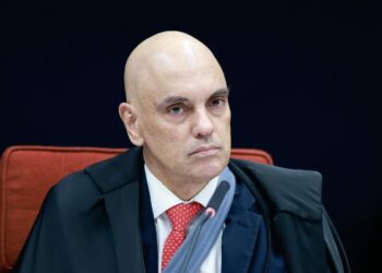 “Não vou permitir que faça circo no meu tribunal”, diz Moraes