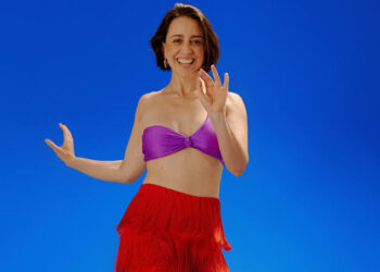 Governo paga R$ 168 mil para cantora tocar em jantar de Lula e Macron