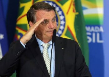 Bolsonaro diz que pretende mostrar vídeos em depoimento ao STF: ‘Se eu puder ficar à vontade, vão ser horas’