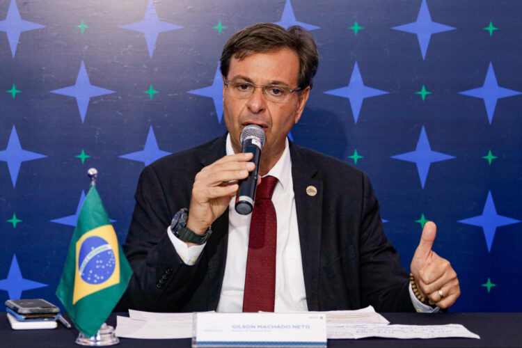Gilson Machado nega em depoimento ter solicitado passaporte para Mauro Cid: ‘Pedi para meu pai’