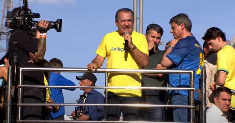 Silas Malafaia chama direita de ”Vagabunda” durante ato na avenida paulista