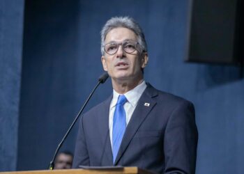 Zema apoia impeachment de ministros do STF: “Juízes não são perfeitos”