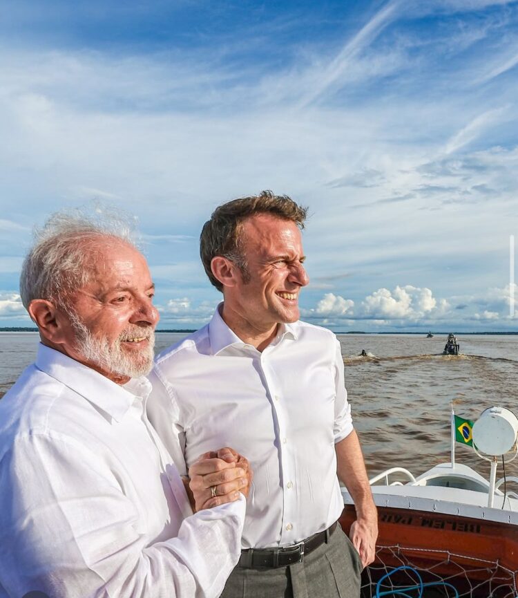Em Paris, Lula faz pedido público a Macron: ‘Abra seu coração para o acordo com o Mercosul’