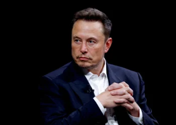 Fortuna de Musk despenca em meio a crise com Trump e queda da Tesla