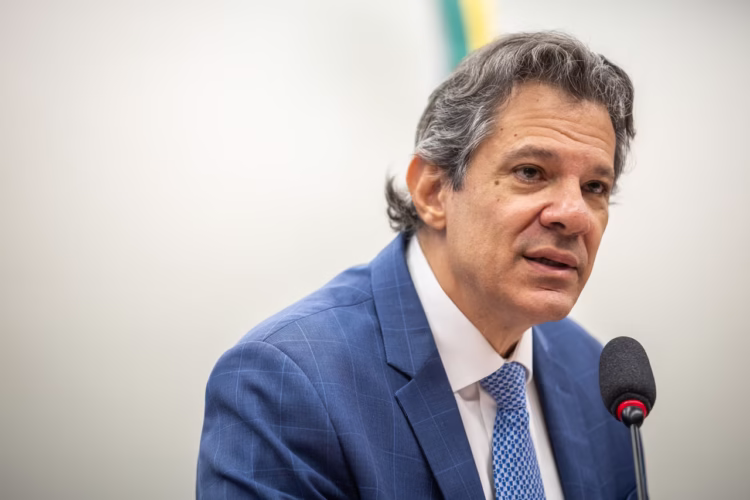 Haddad rebate críticas a aumento de impostos: “Pode gritar”