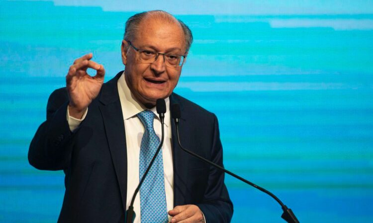 Alckmin diz que tarifaço deve afetar cerca de 36% das exportações do Brasil aos EUA