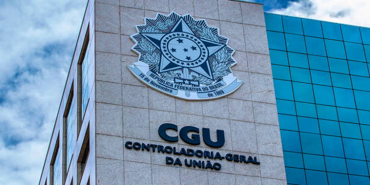 CGU identifica rombo de R$ 4,3 bilhões no Ministério da Educação