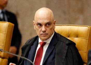 Parlamentares da Europa pedem congelamento de bens de Moraes