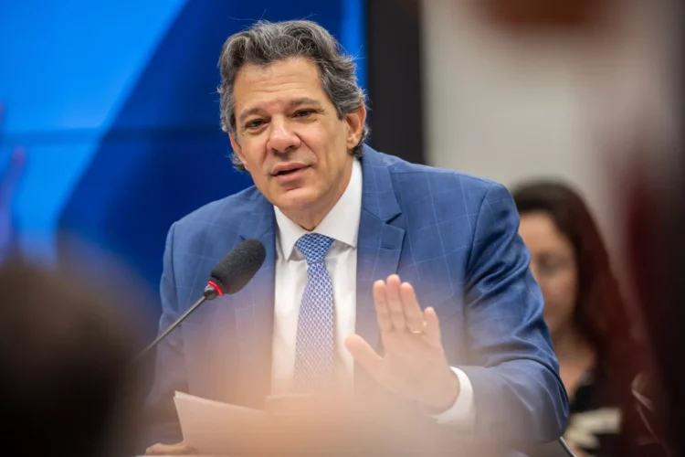 Haddad quer alegar ao STF que elevação no IOF visa combater sonegação