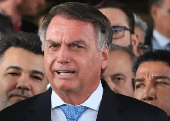“Não está claro o que posso ou não falar”, diz Bolsonaro