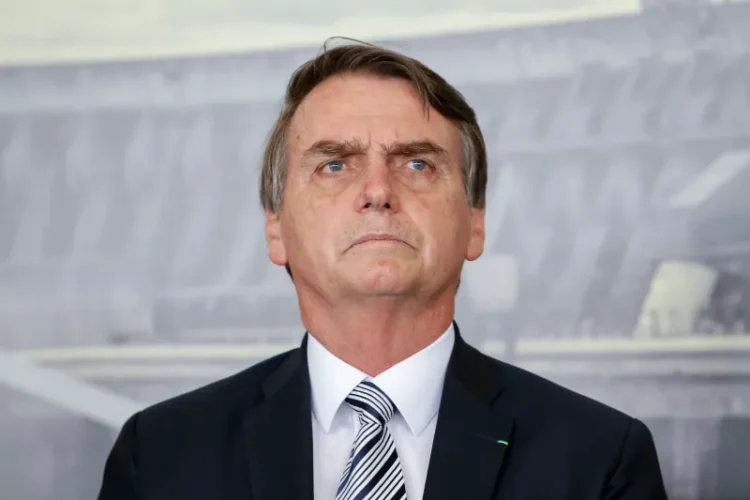 Penas para crimes atribuídos a Bolsonaro podem chegar a 43 anos de prisão