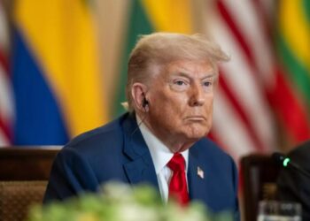 72% dos brasileiros acham que Trump está errado ao taxar o Brasil alegando perseguição a Bolsonaro
