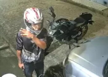 Criminoso rouba moto no Benedito Bentes e avisa vítima que a usará em homicídio
