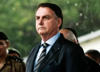 Jair Bolsonaro é alvo de buscas em operação da Polícia Federal